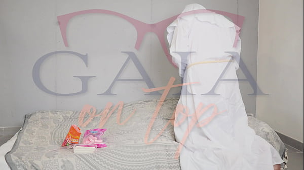 453 | MILF HALLOWEEN SMASH CANDY IN ASS – FISTING – PROLAPSE – DRINK PEE – PEGGING