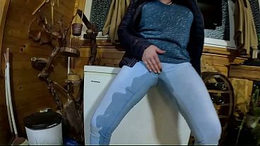 Cameltoe MILF Pees in Tight Jeans Wet Fetish Tease